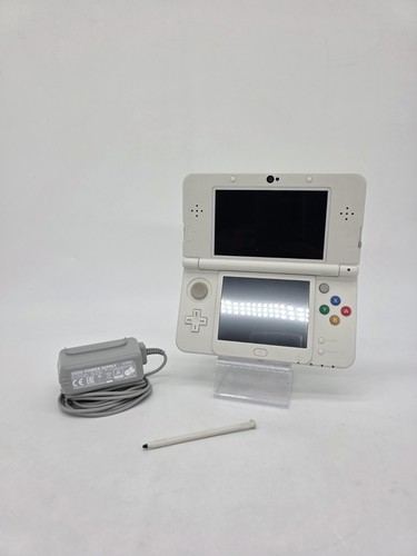 New nintendo 3ds bianca - nintendo,