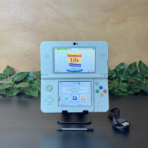 Console new nintendo 3ds - console,