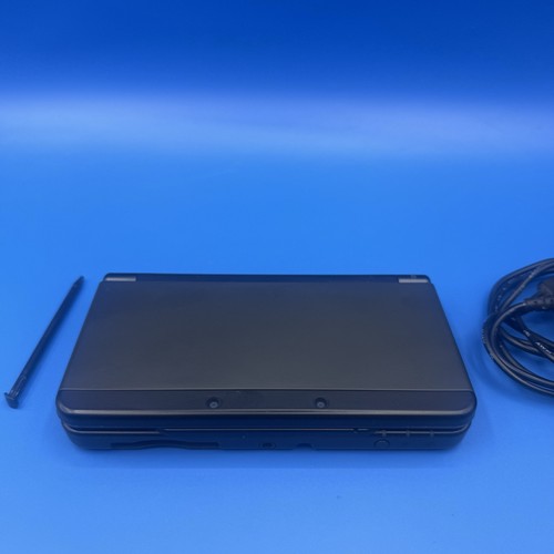 Console new nintendo 3ds - console,