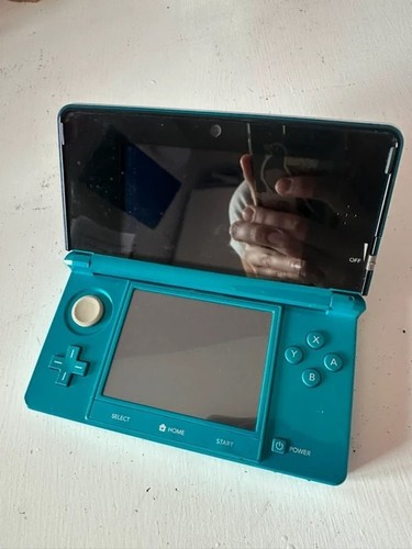 Nintendo 3ds console charger - console,