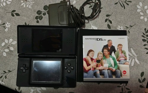 Nintendo lite console - nintendo,